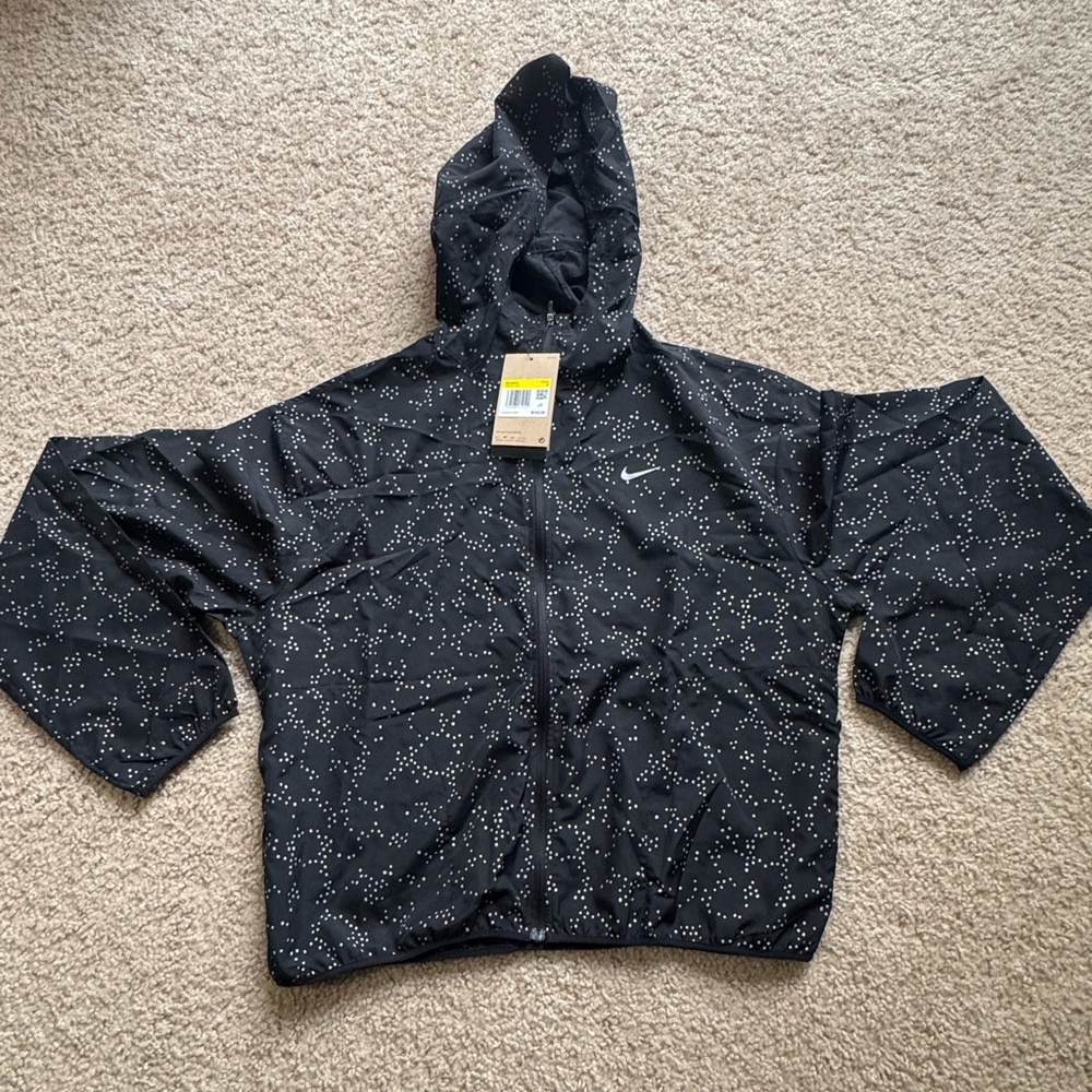 Nike Women's Black Reflect Dri-Fit Running Hooded Jacket FB5321-010 Size Small